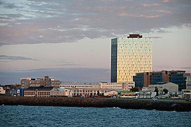 第一人称灵异冒险《诡岛灵探》将于2025年推出